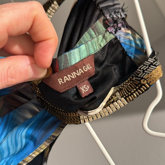 Ranna Gill absolutely stunning Dress Multicolor in size XSP - Picture 7 of 7